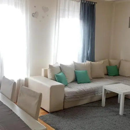 Gana Altina Lux